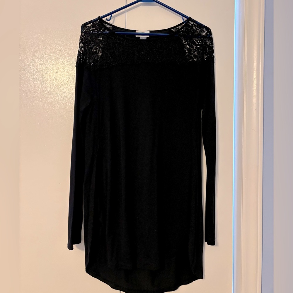 Old Navy Black Lace Trim Tunic Top